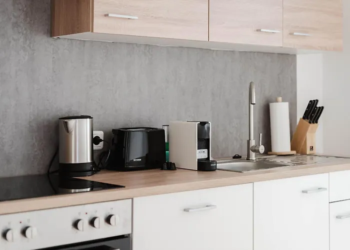 Feworld Living - Center Apartment